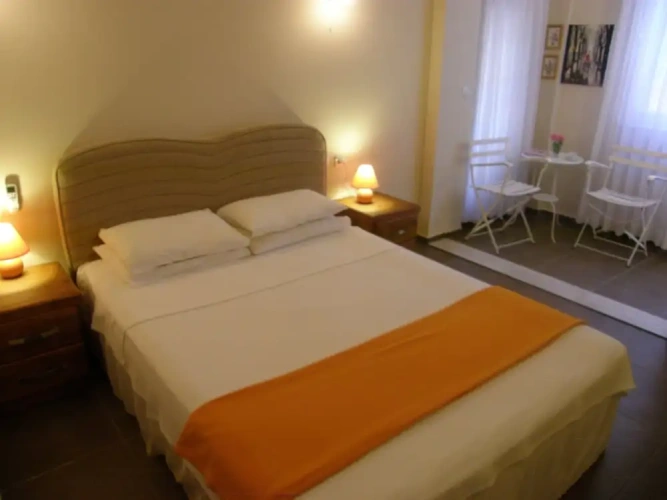 2 Bedrooms Standard Quadruple room with garden view