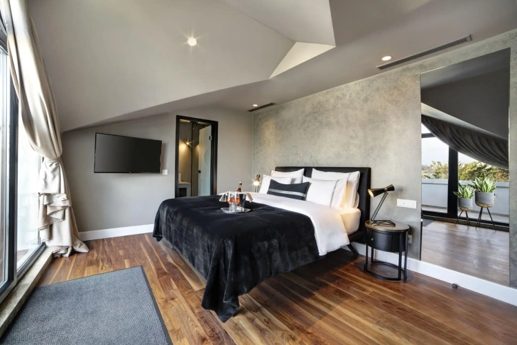 Guest rooms