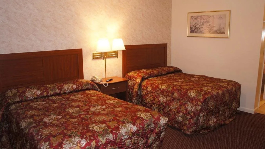 Red Carpet Inn