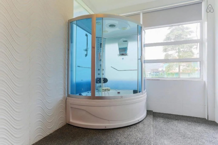 Templer Holiday Home