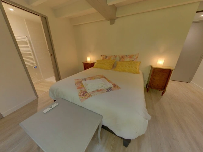 Economy room