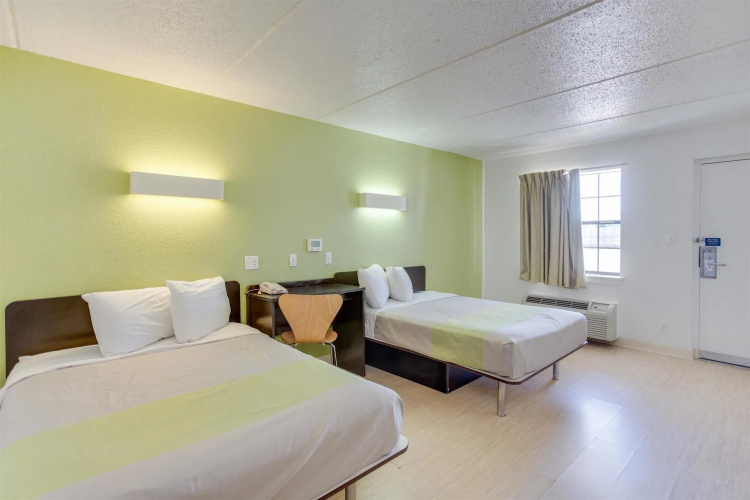 OYO Hotel Houston Katy Freeway