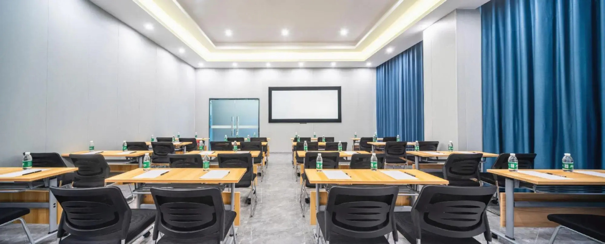 Xinyuan Hot Spring Hotel