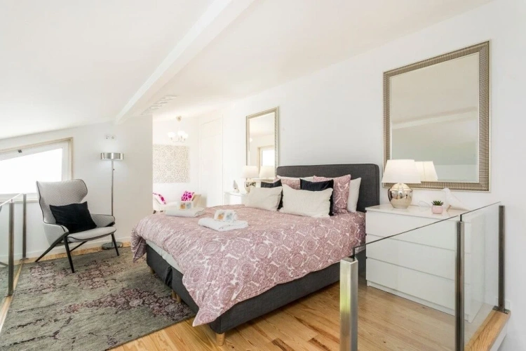 1 Bedroom Apartment with balcony