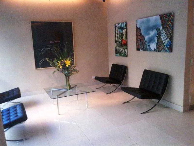 Defensa Suites