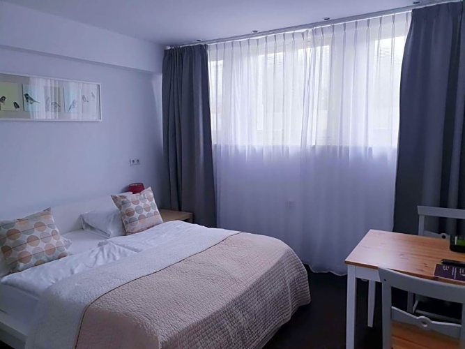 Economy Twin room