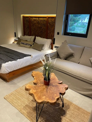 1 Bedroom Deluxe Quadruple room beachfront