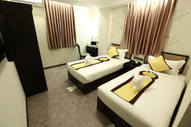 Deluxe Twin room with balcony