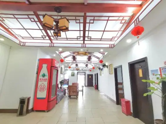 Sanya Zhuyunge Hotel