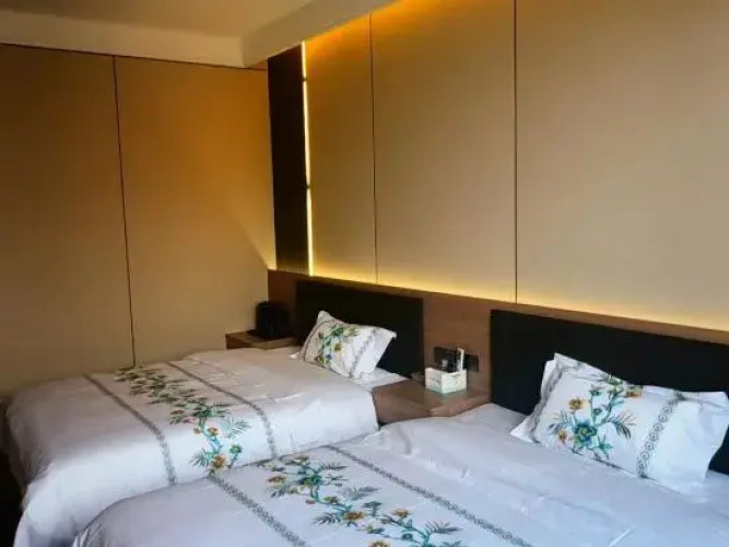 Linyiyuan Express Hotel