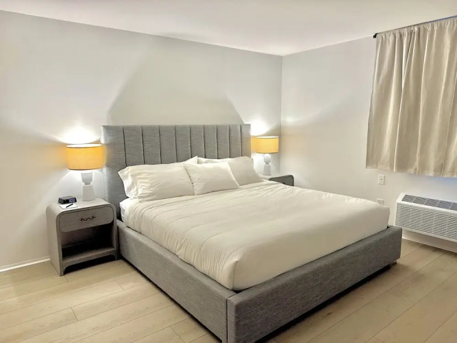 Wainscott Woods Retreat