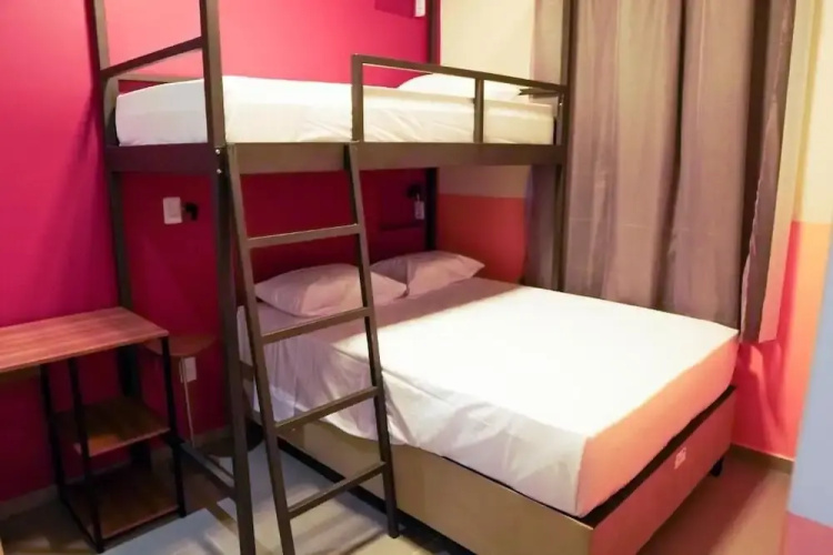 Local Hostel Belém