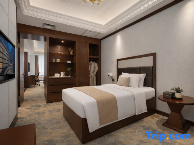 2 Bedrooms Deluxe Family Suite