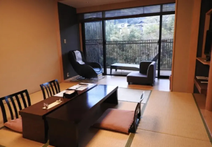 Yugawara Onsen Chitose