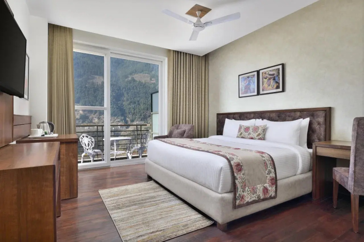 Justa Grand View Resort & Spa, Manali