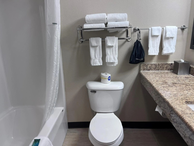 Cobblestone Inn & Suites – Fort Dodge