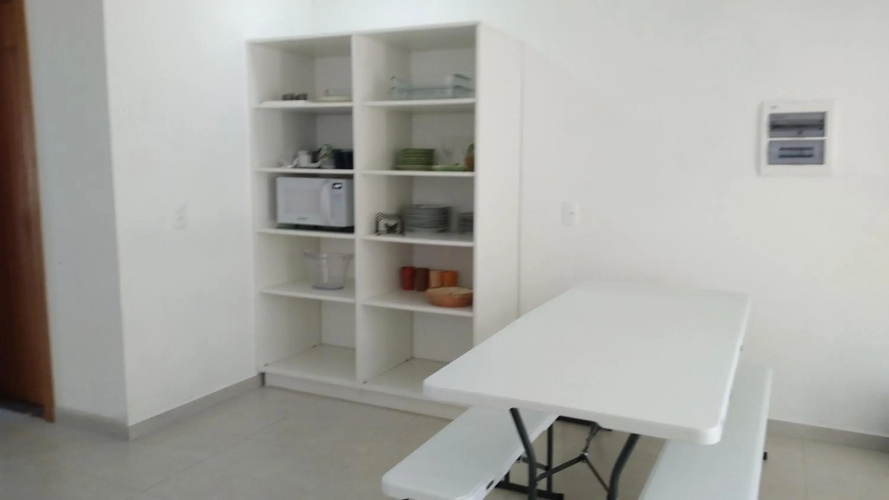 Casa com dois pavimentos nova, em Mariscal