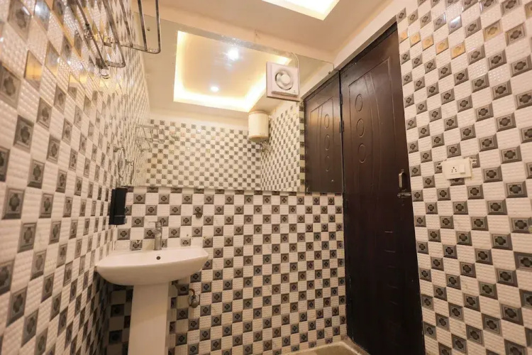 Hotel Mango Tree, Vrindavan