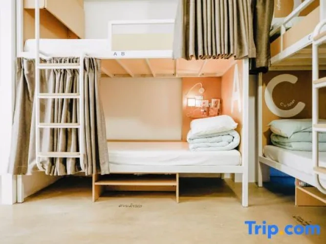 Bed in Dorm (female dorm)