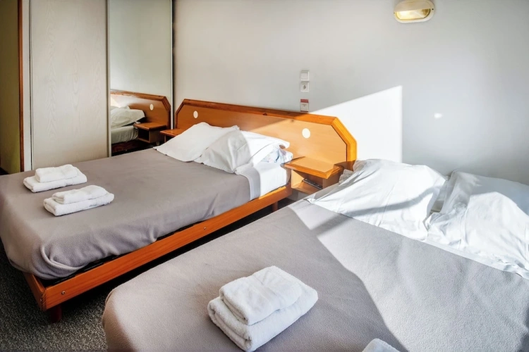 Standard Quadruple room with mountain view