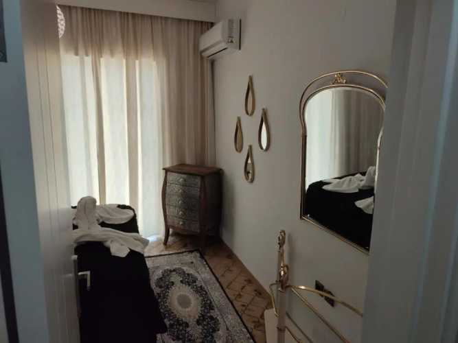 Ixian House Apartment