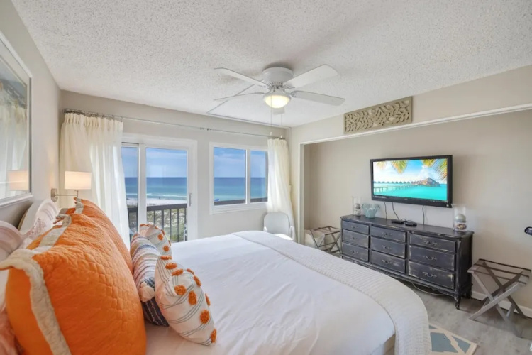 Pinnacle Port 304a