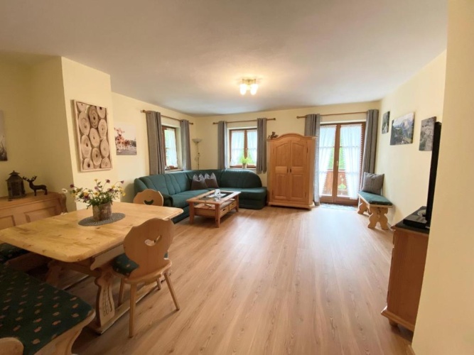 1 Bedroom Apartment with balcony