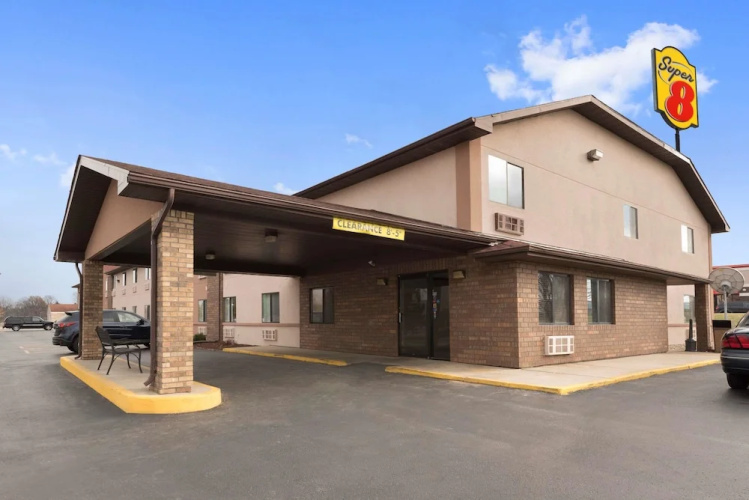 Super 8 By Wyndham Rantoul