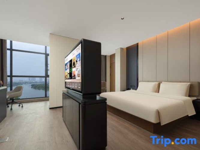 Suite with river view