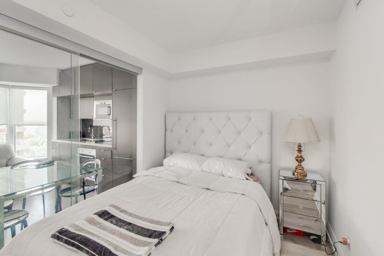 Execstay - Luxury Yorkville Suites