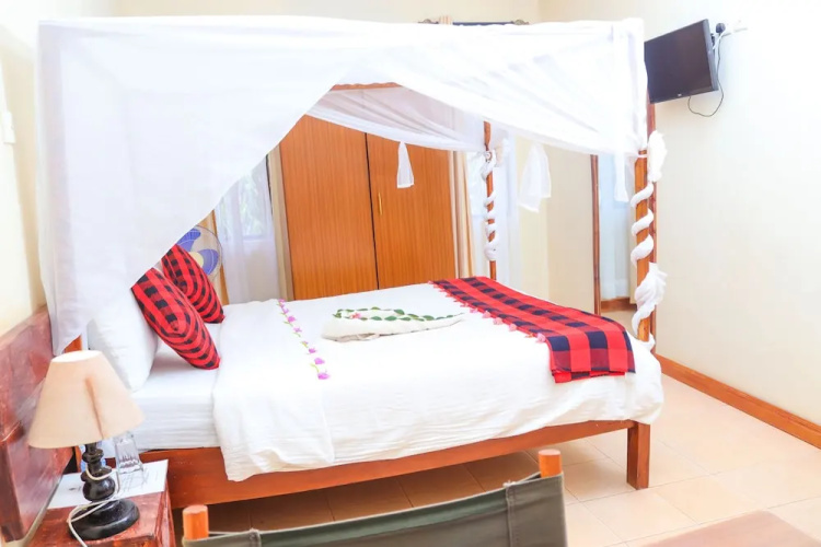 River Lumi Resort - Taveta