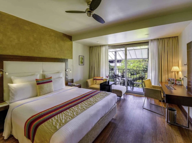 Deluxe Double room with balcony