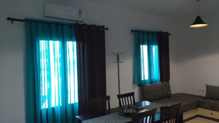 Vazeos Apartments