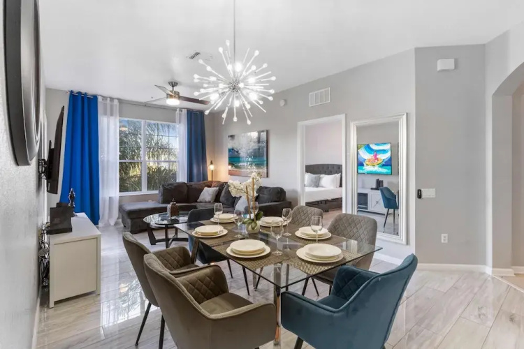 4102 Breakview Drive #304