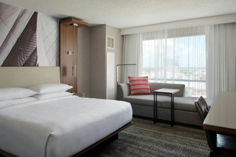 Marriott Norfolk Waterside photo 7