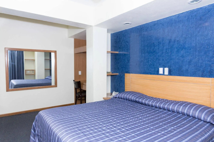 Hotel Roble