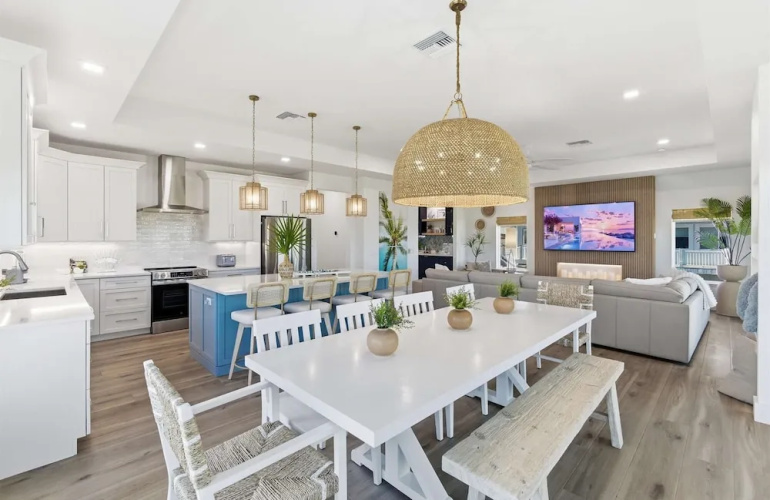 Ocean Views Beach Optional Heated Pool Spa