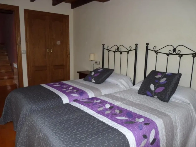 2 Bedrooms Double Cottage