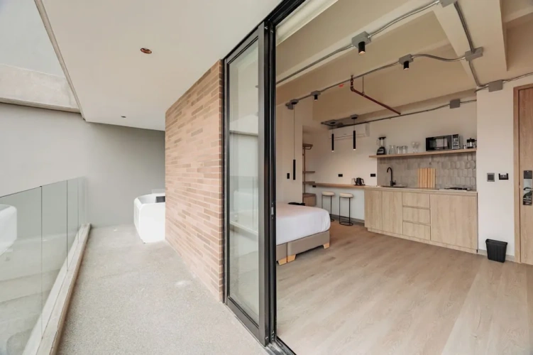 Double Junior Suite with balcony and with city view