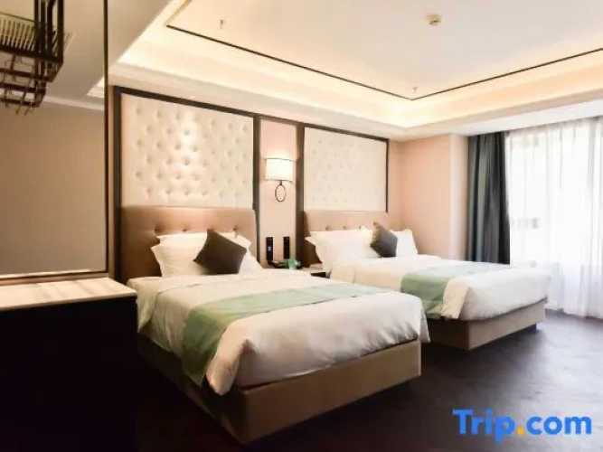 Deluxe Double room with view