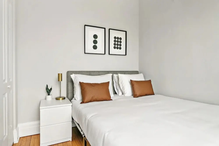 2BR in Prime Location - Grace 09-2