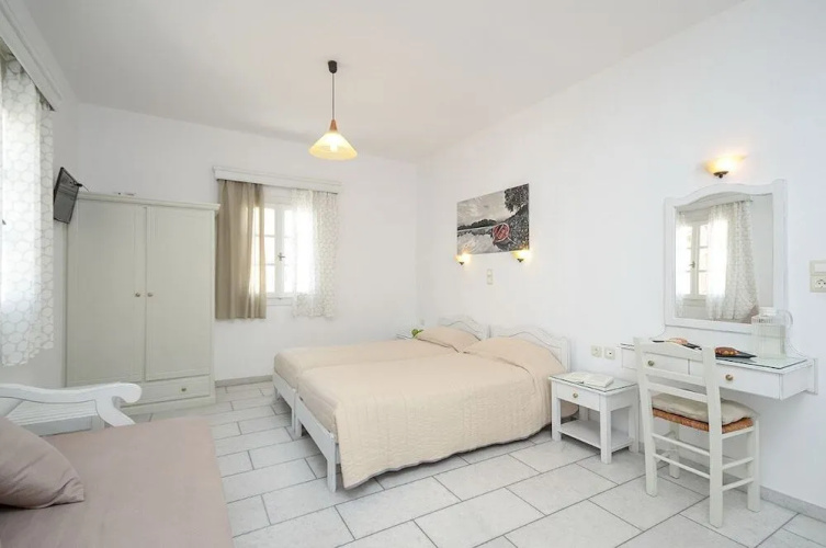 Naxos Dream Calypso Studios