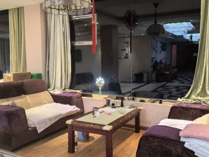 Yunding Business Hotel