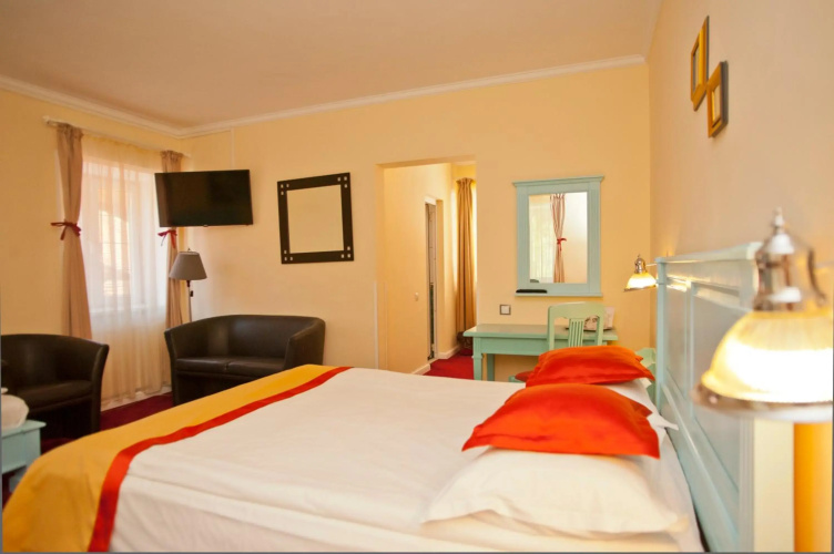 Bastion Hotel