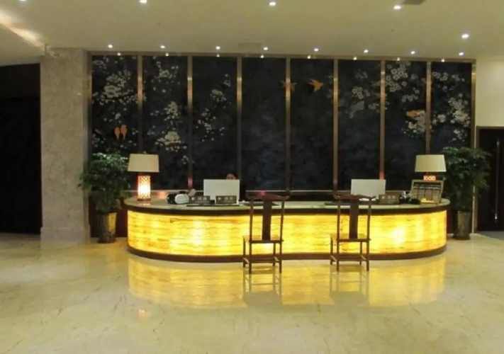 Liwan Holiday Hotel