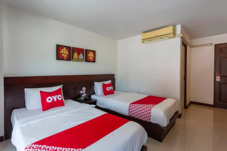 Standard Twin room
