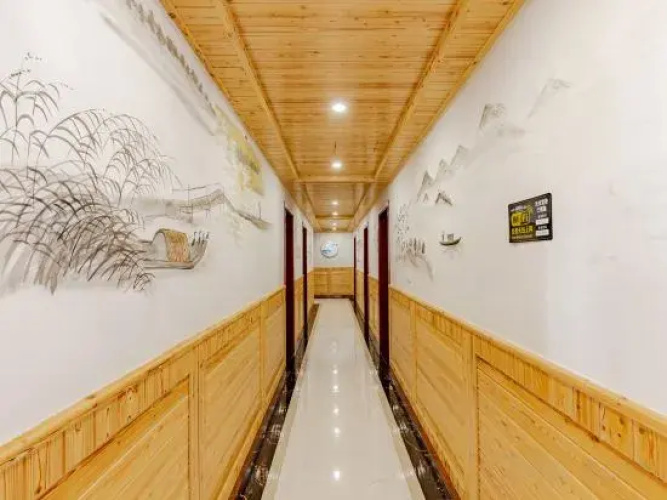 Huangling Impression Boutique Hostel