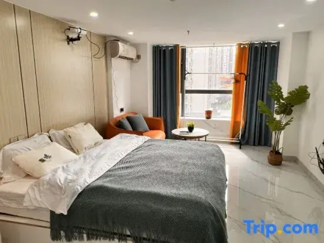 Zhaoqing Yi'ai Homestay