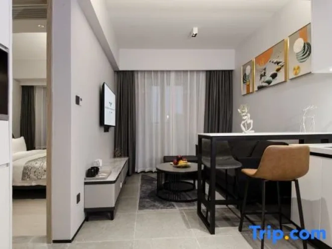 1 Bedroom Executive Apartment with balcony