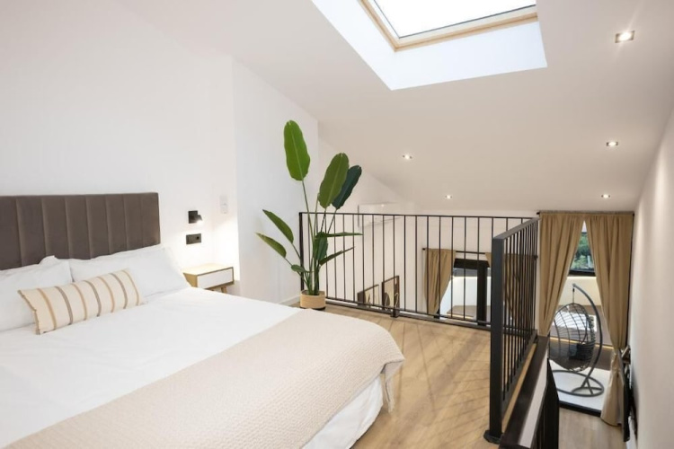 Dorian Suites